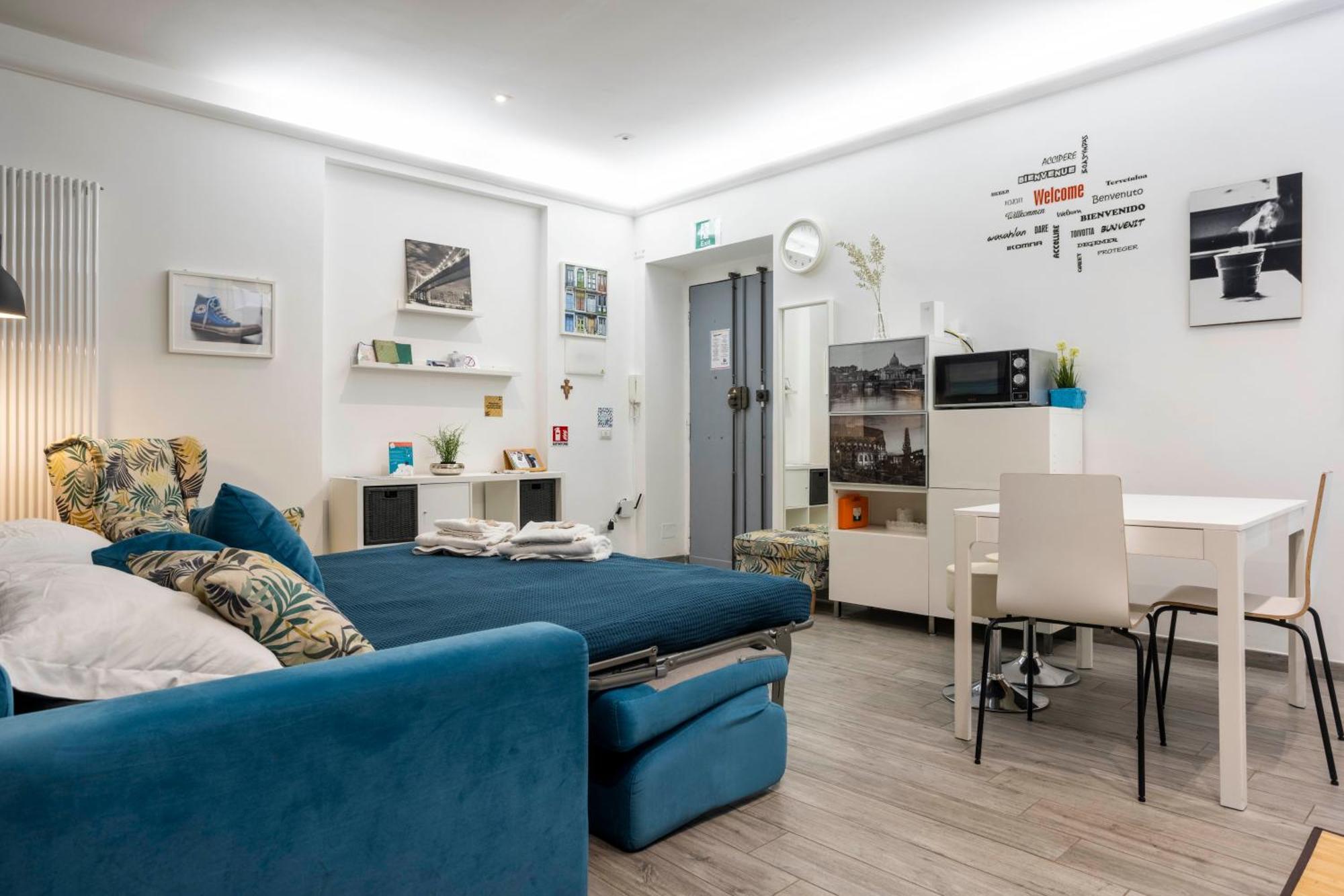Merulana Deluxe Apartment Roma Eksteriør bilde